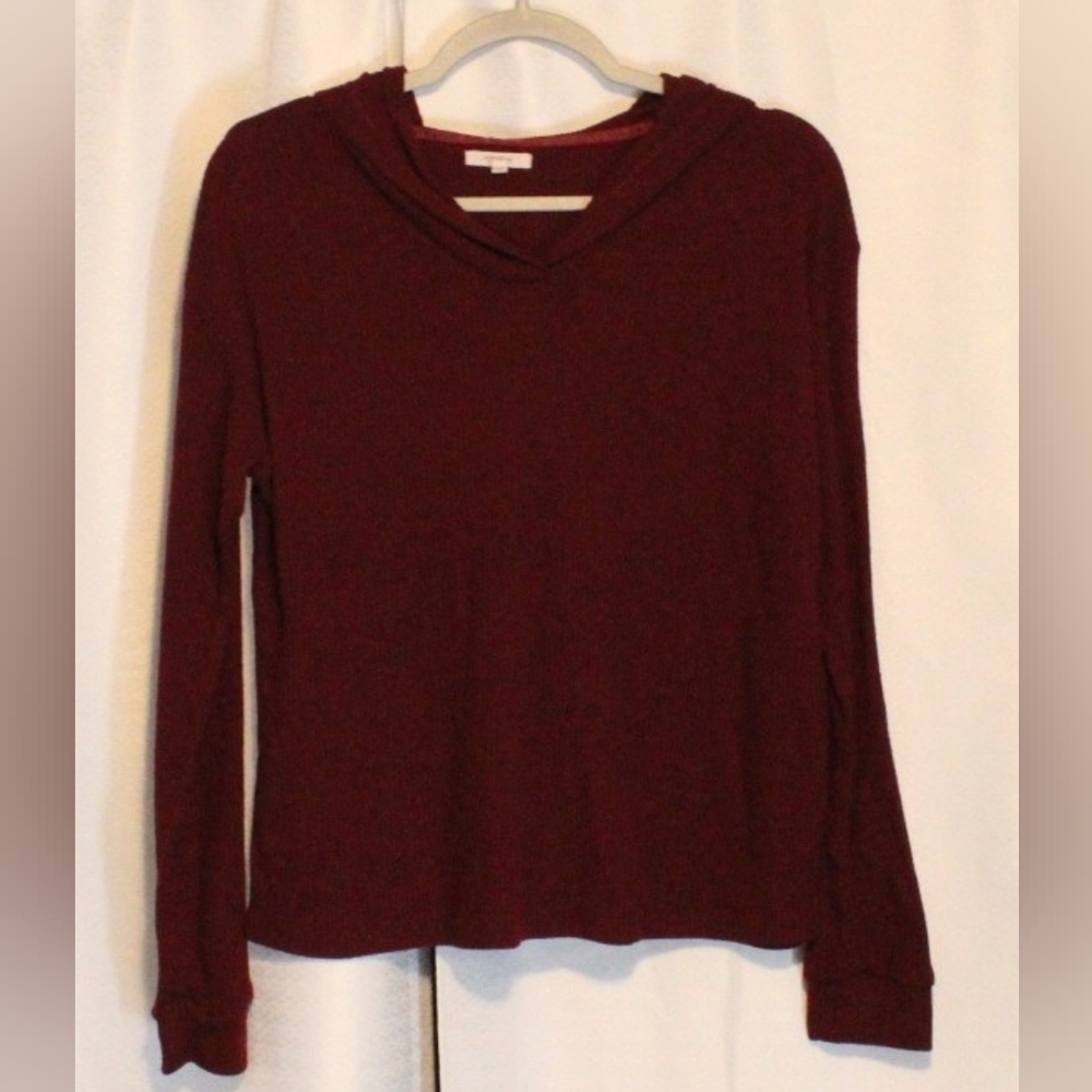 Maurices XS Burgundy Ribbed Hooded Long Sleeve Top - Picture 2 of 6